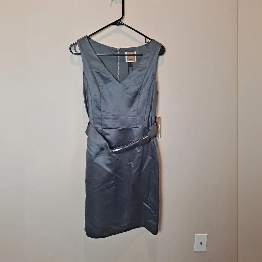 Nue‎ by Shani sleeveless midi dress with bow belt silver size 6 NWT